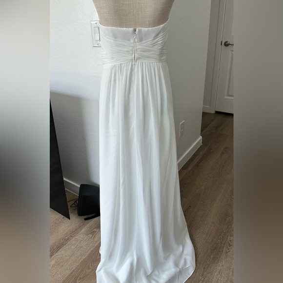 AB Studio White Pleated Sweetheart Wedding Gown - Picture 5 of 8